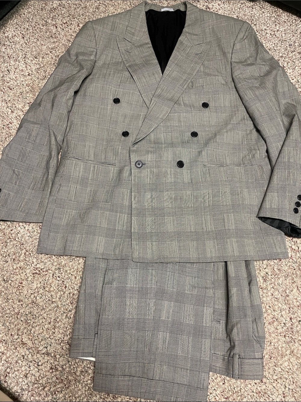 Vintage 90s 100% wool Gray Glen Plaid Double-Breasted Suit Jacket & Trousers